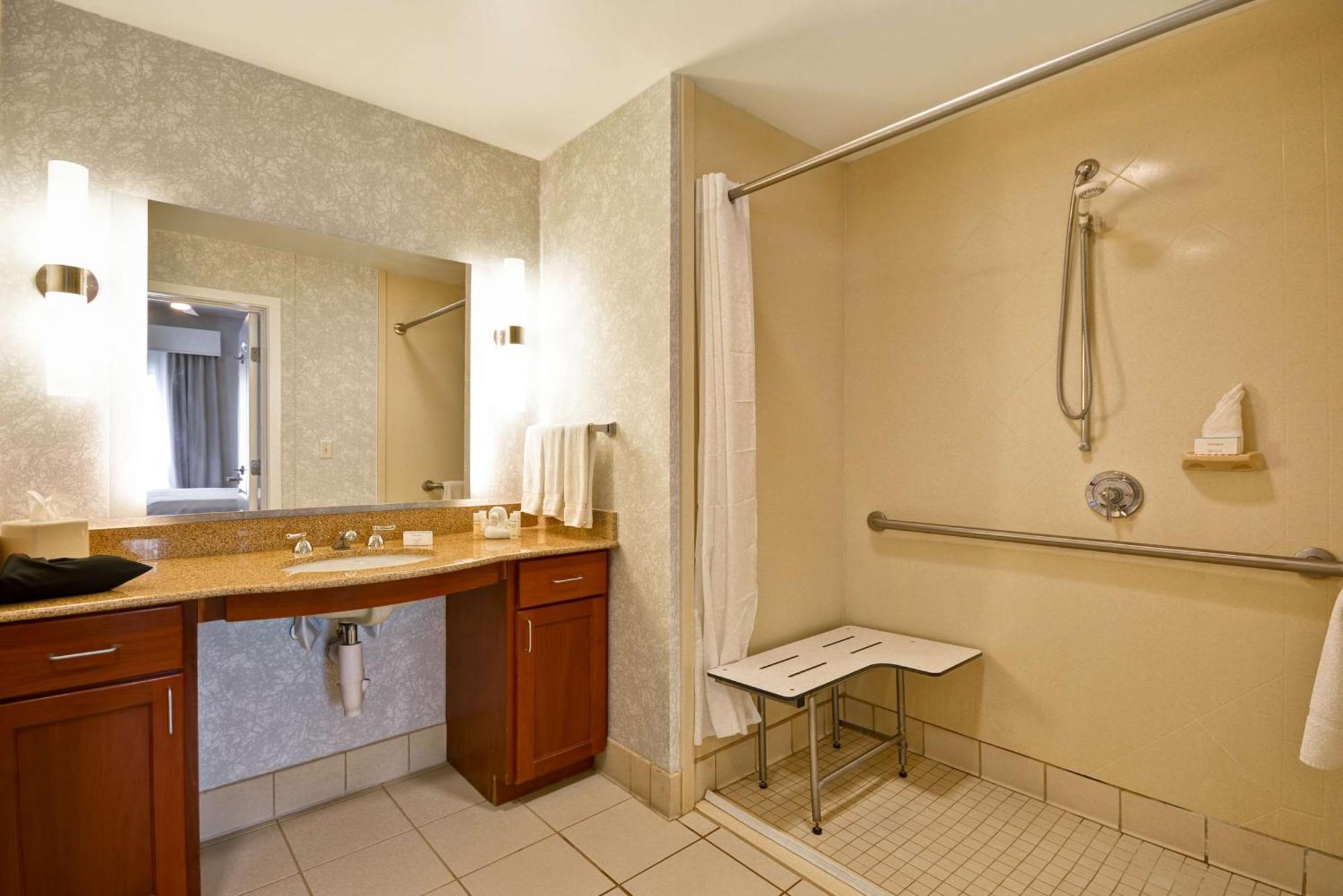 The Homewood Suites By Hilton Ithaca Esterno foto
