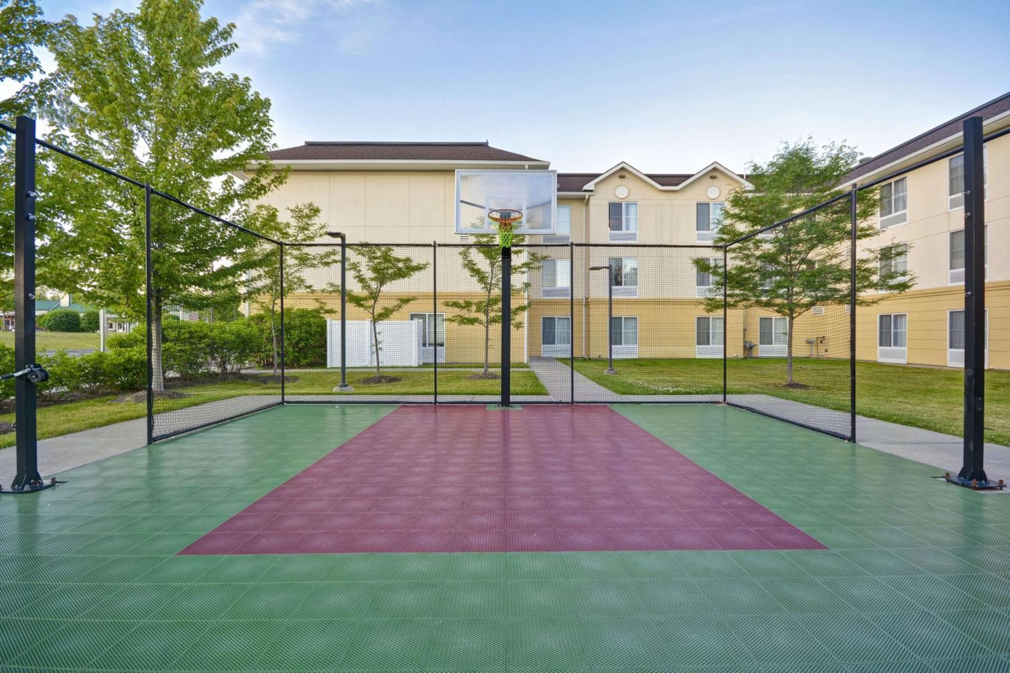 The Homewood Suites By Hilton Ithaca Esterno foto